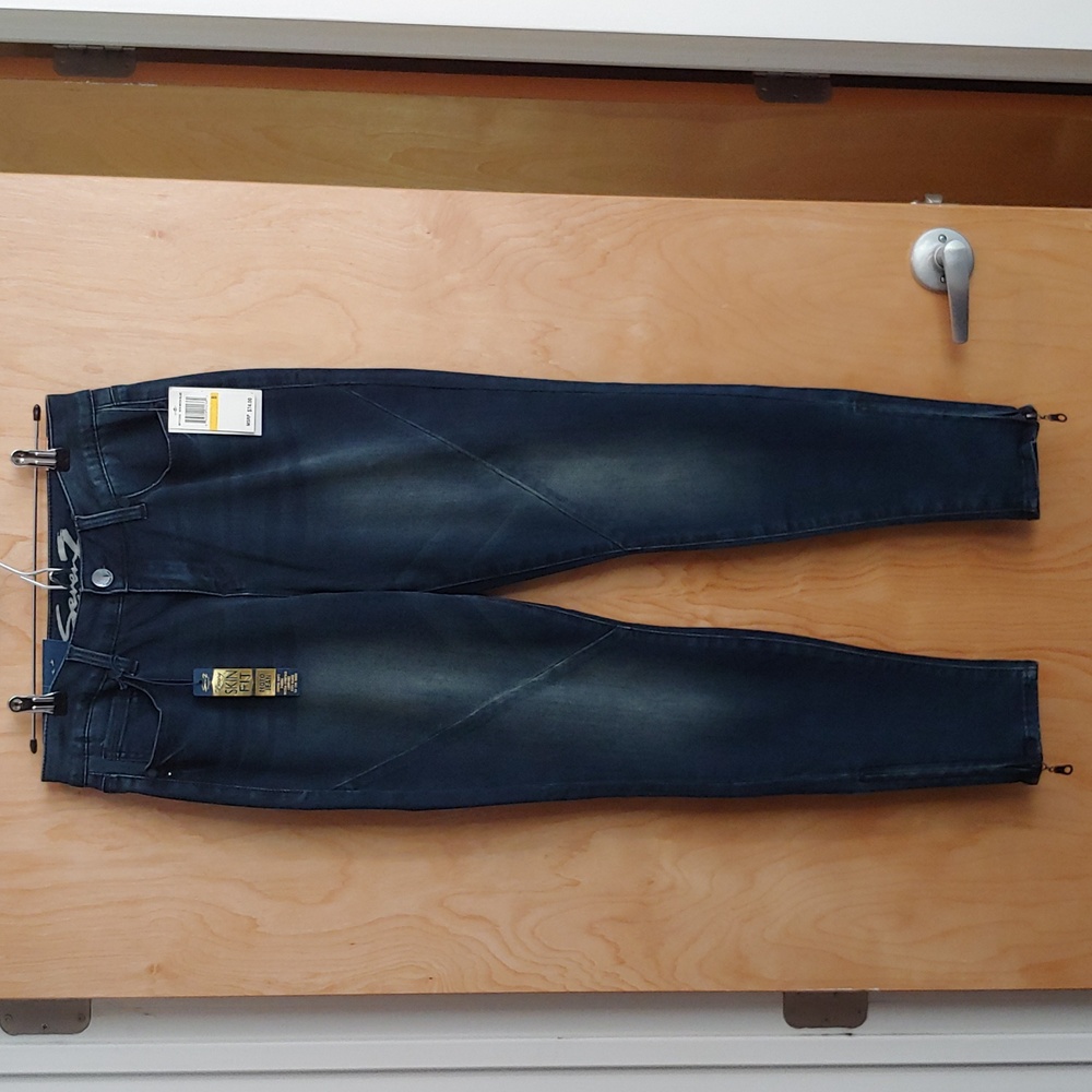 Seven7 Luxury Skin Fit Moto Jean